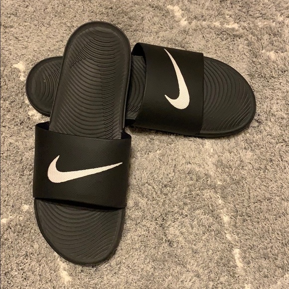 Nike slides